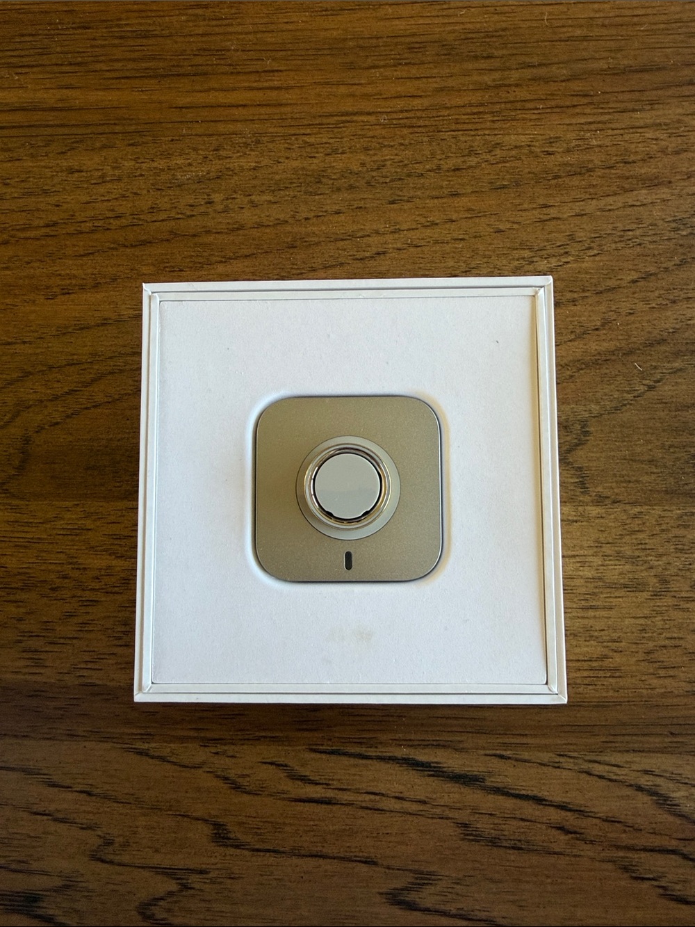 Oura Metallic Gold Phone Ring Accessory